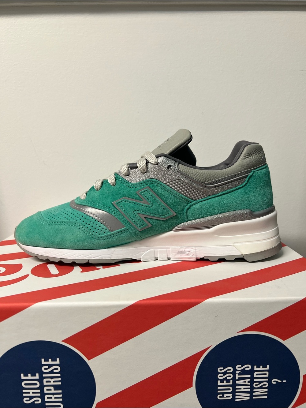 New Balance x Concepts 997 New York City Rivalry Pack Size 9US - Picture 15 of 16